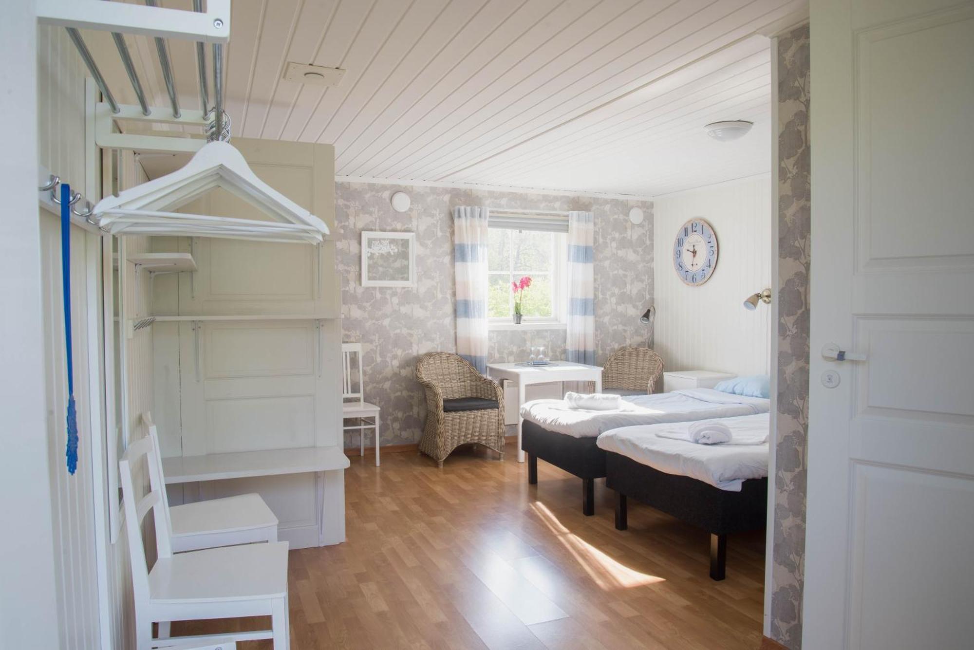 Kastelholms Gaesthem Bed & Breakfast Sund Exterior photo